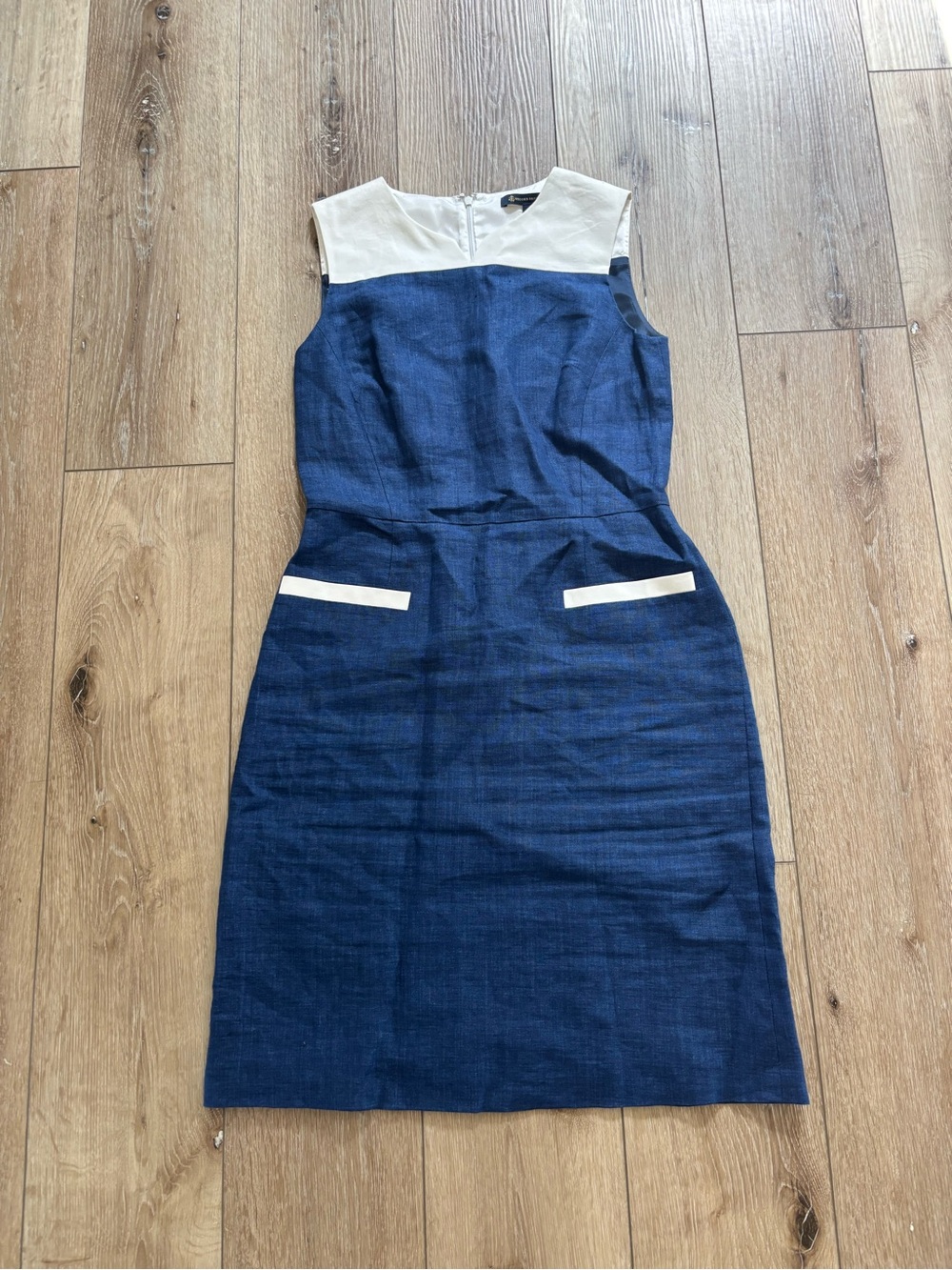 Brooks Brothers Linen Sheath Dress - Preppy Coastal Minimalist - Blue/White